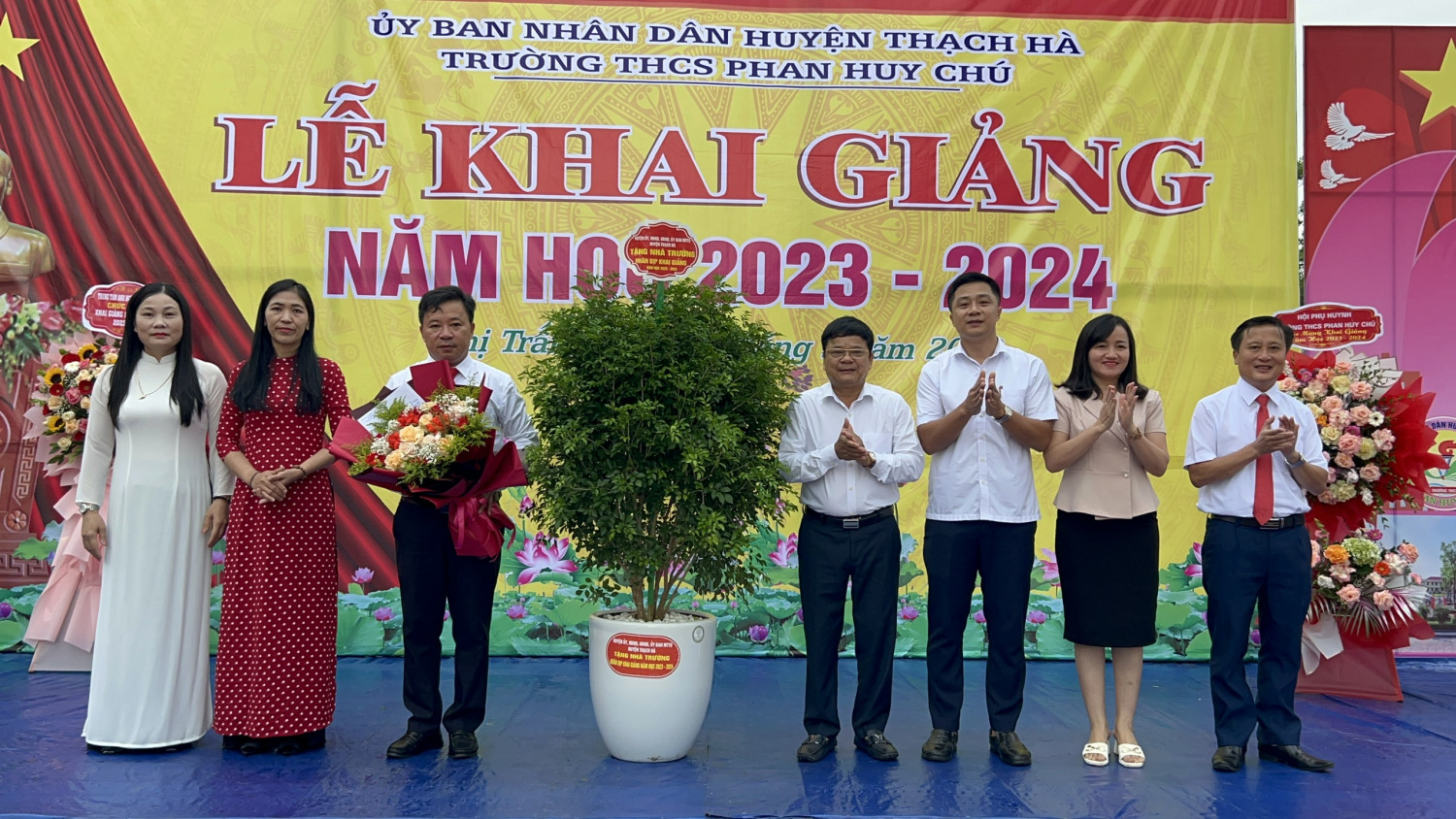 Trường THCS Phan Huy Chú tổ chức Lễ khai giảng năm học 2023-2024