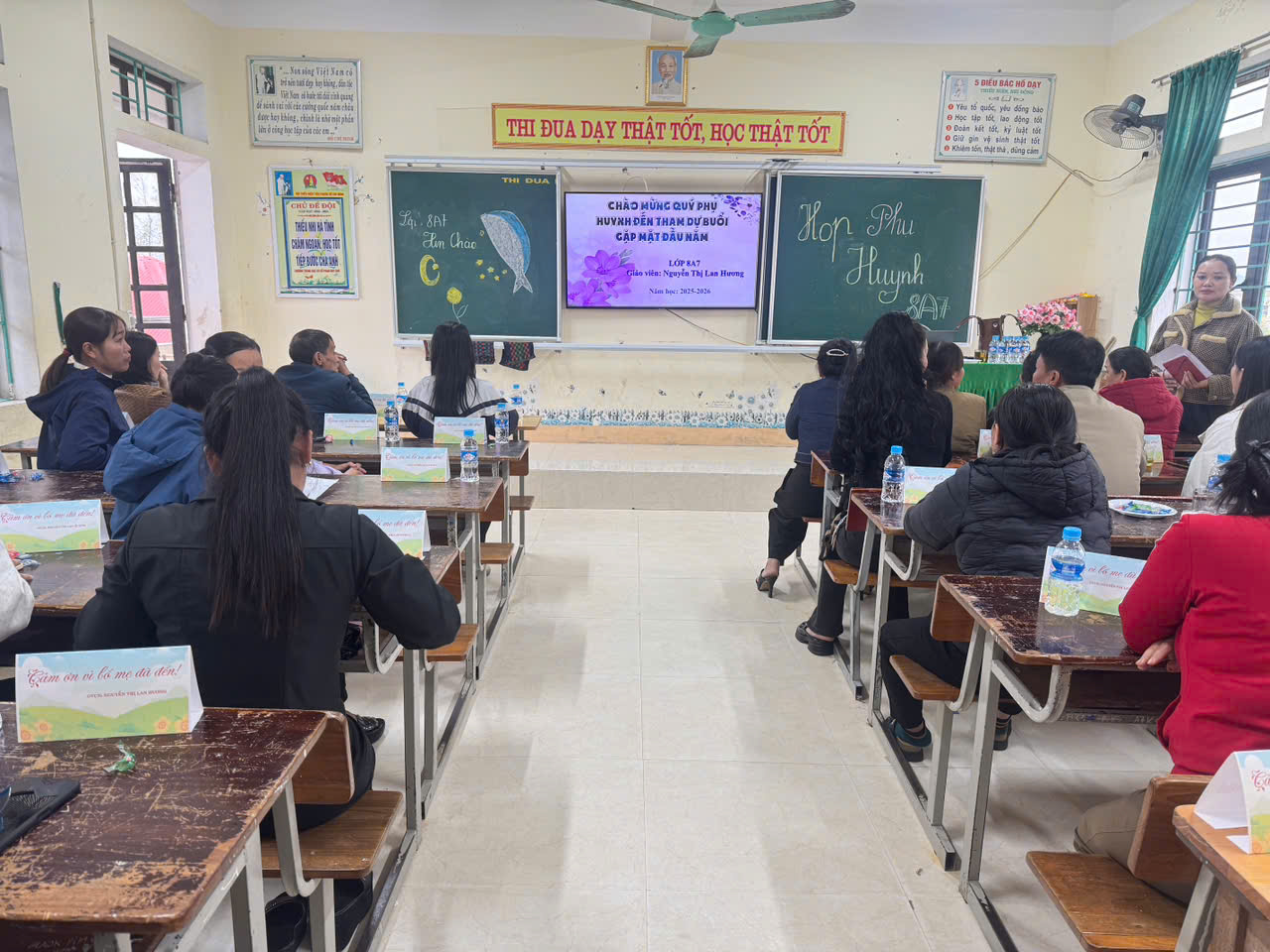 Trường THCS Phan Huy Chú tổ chức Hội nghị phụ huynh học sinh đầu năm học 2025-2026