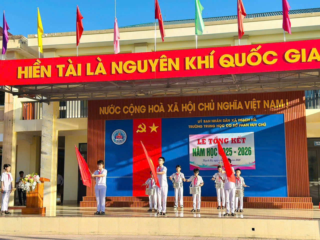 TRƯỜNG THCS PHAN HUY CHÚ: TỔ CHỨC LỄ TỔNG KẾT NĂM HỌC 2025 – 2026